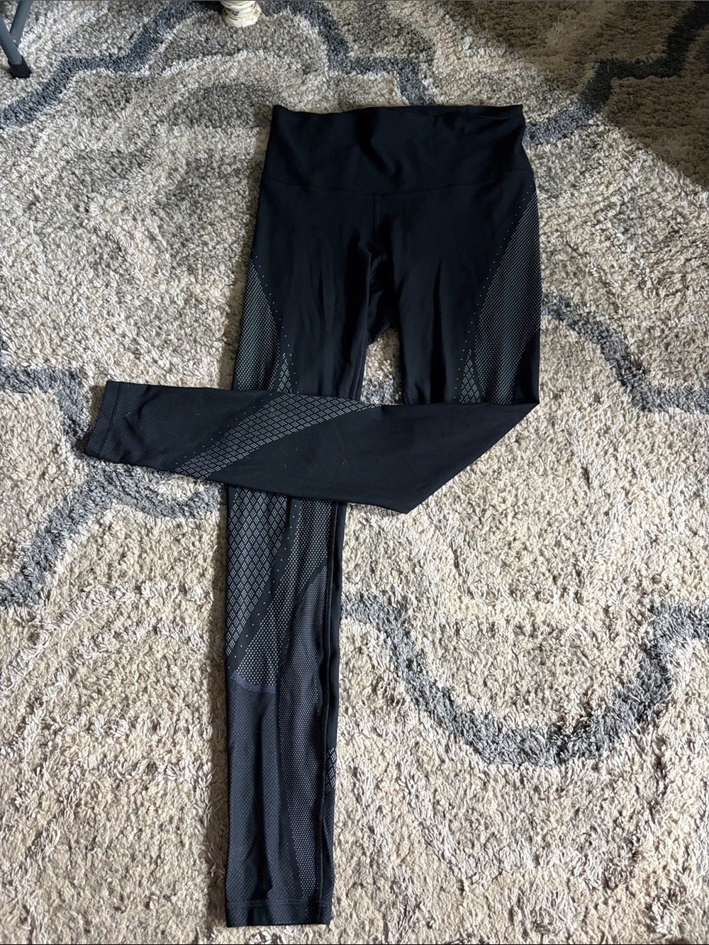 Lululemon Black Reflective High-Rise Leggings | Women’s